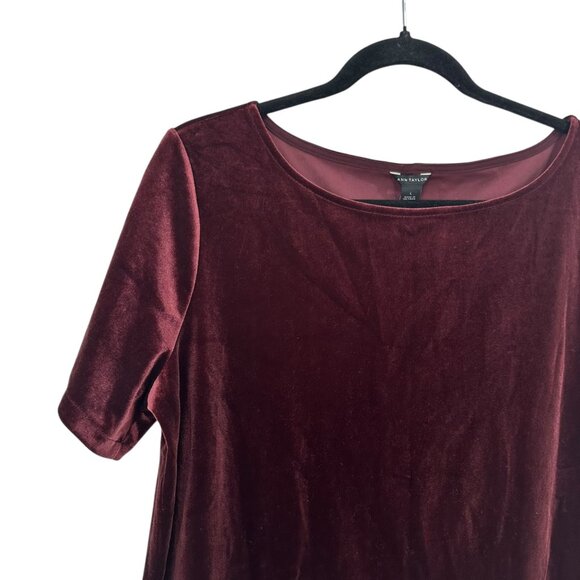Ann Taylor Women SZ L Velvet Burgundy Short Sleeve Top Basic Stretch - Picture 10 of 11